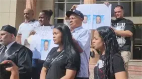 Familia de hombre fallecido bajo custodia policial en Santiago exige resultados de autopsia y justicia