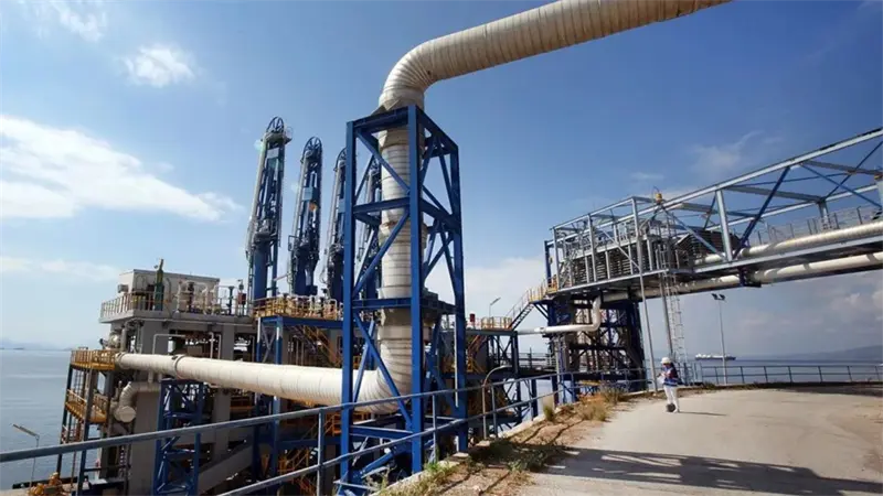 Conflicto en Medio Oriente amenaza con elevar el precio del gas natural en RD, seg&uacute;n expertos