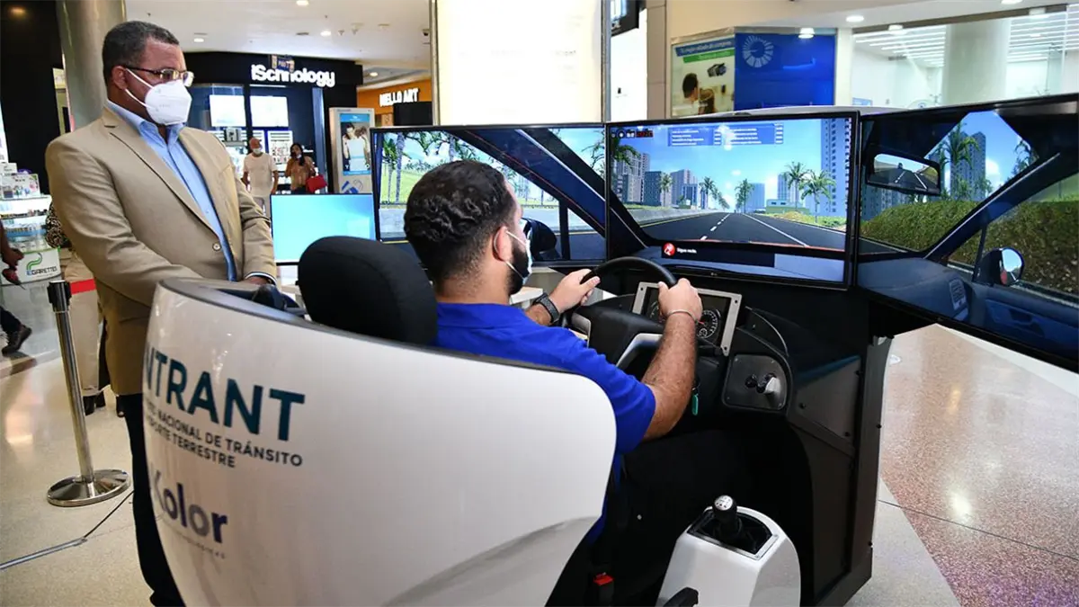 Antes, el Intrant aplicaba un examen práctico mediante simulador de conducción.