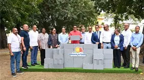 David Collado deja iniciados trabajos de revitalización del parque San Miguel y su entorno David Collado deja iniciados trabajos de revitalización del parque San Miguel y su entorno