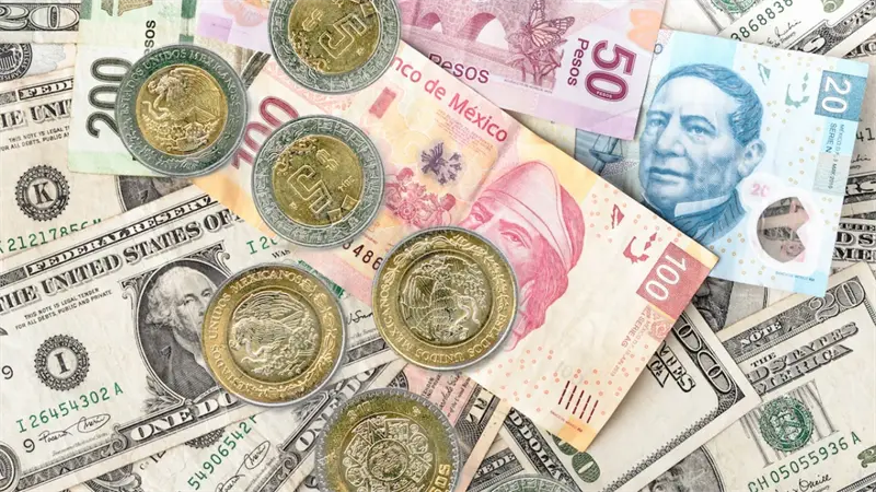 Peso mexicano cae 2.03 % ante d&oacute;lar por aversi&oacute;n al riesgo por escalada en Medio Oriente