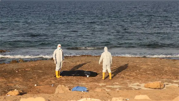 La Media Luna Roja recupera dos cadáveres y rescata a 116 personas en costas de Libia