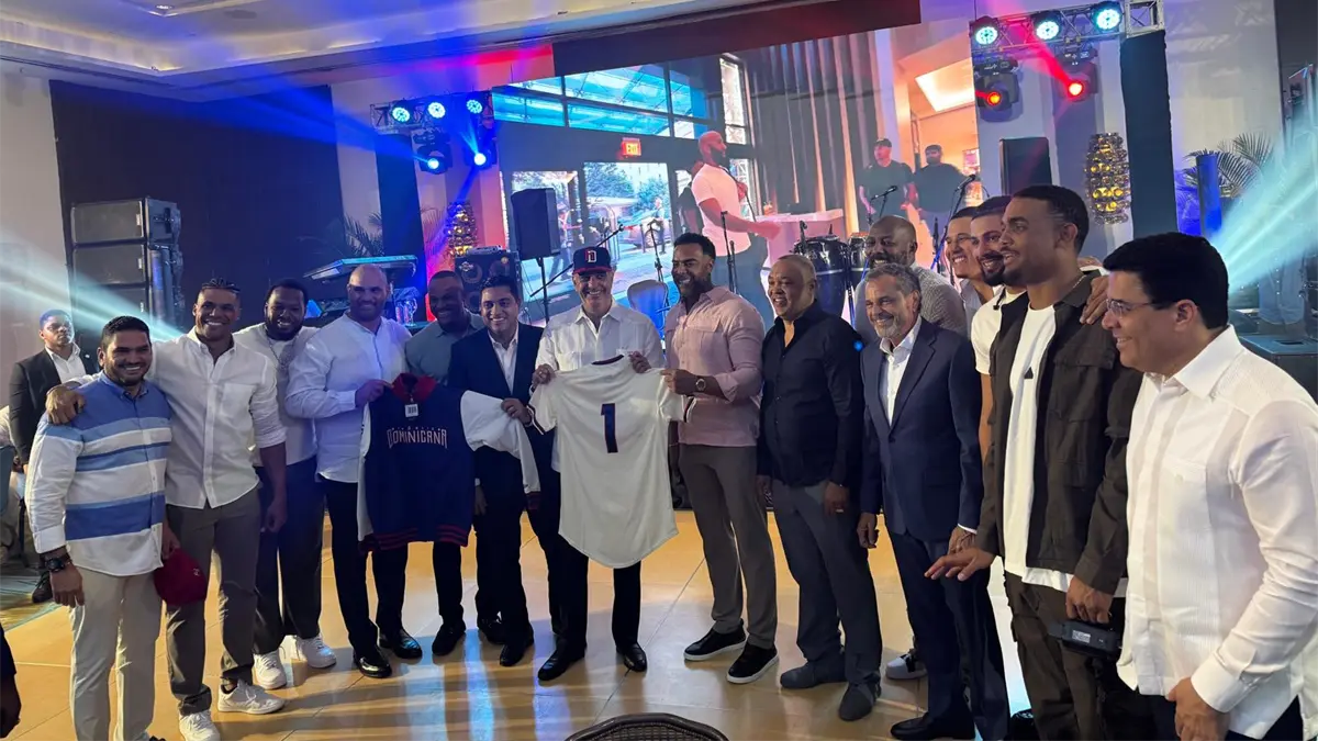 Presidente Abinader agasaja a la selección dominicana previo al Clásico Mundial de Béisbol