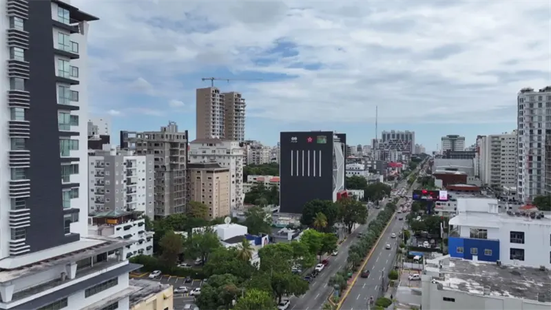 Hacienda urge incrementar los ingresos fiscales