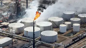 Los precios del petróleo suben se disparan a medidas que avanzan los ataques