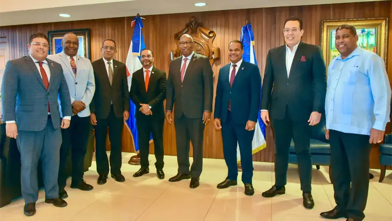 UASD e ITLA inician di&aacute;logo para acuerdo que ampl&iacute;e capacitaci&oacute;n tecnol&oacute;gica en Rep&uacute;blica Dominicana