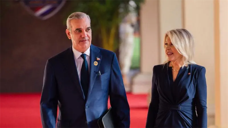 Abinader llega a la cumbre "Escudo de las Am&eacute;ricas" convocada por Donald Trump