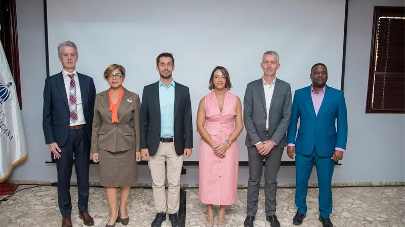 RD y Francia impulsan seminario para promover un sistema el&eacute;ctrico m&aacute;s sostenible y resiliente