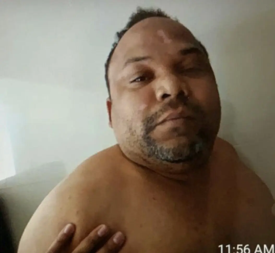 Circula en redes sociales primera foto de “César el Abusador” tras su captura en Colombia