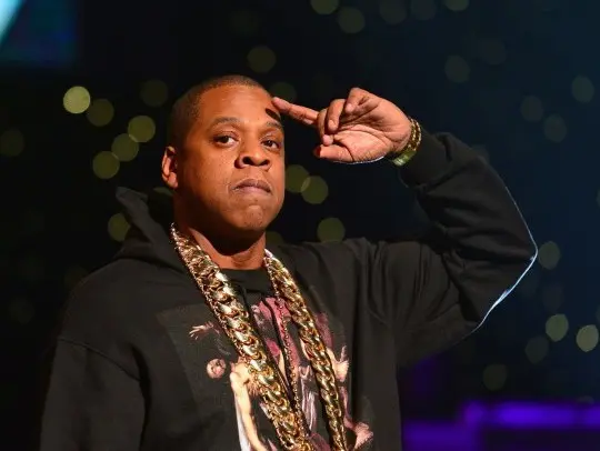 Jay-Z dice que la demanda por violación de una menor le generó pérdidas de 20 millones