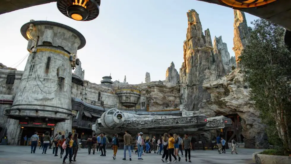 Disney World inaugura en Orlando su nueva atracción de Star Wars