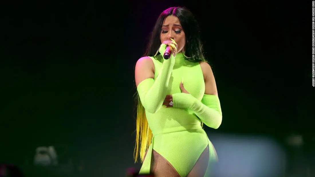 Cardi B dice que quiere dedicarse a la política a pesar de que no “está de acuerdo con el gobierno”