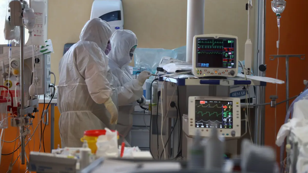 Enfermos del COVID-19 pueden ser focos de contagio tras desaparecer síntomas