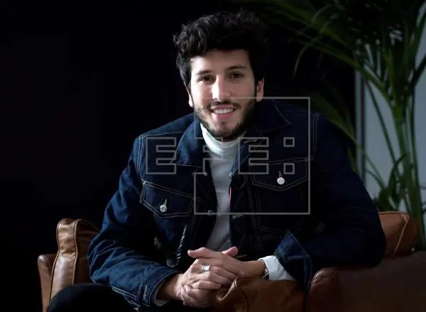 Sebastián Yatra estrena su soltería cantando con Morat