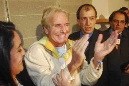 Muere el cantante argentino Sergio Denis por secuelas tras caer del escenario