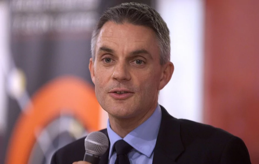 Tim Davie sustituye a Tony Hall como director general de la BBC