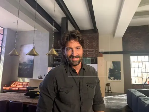 David Chocarro hace historia LGBTQ en la TV de EE.UU. inspirado en su familia