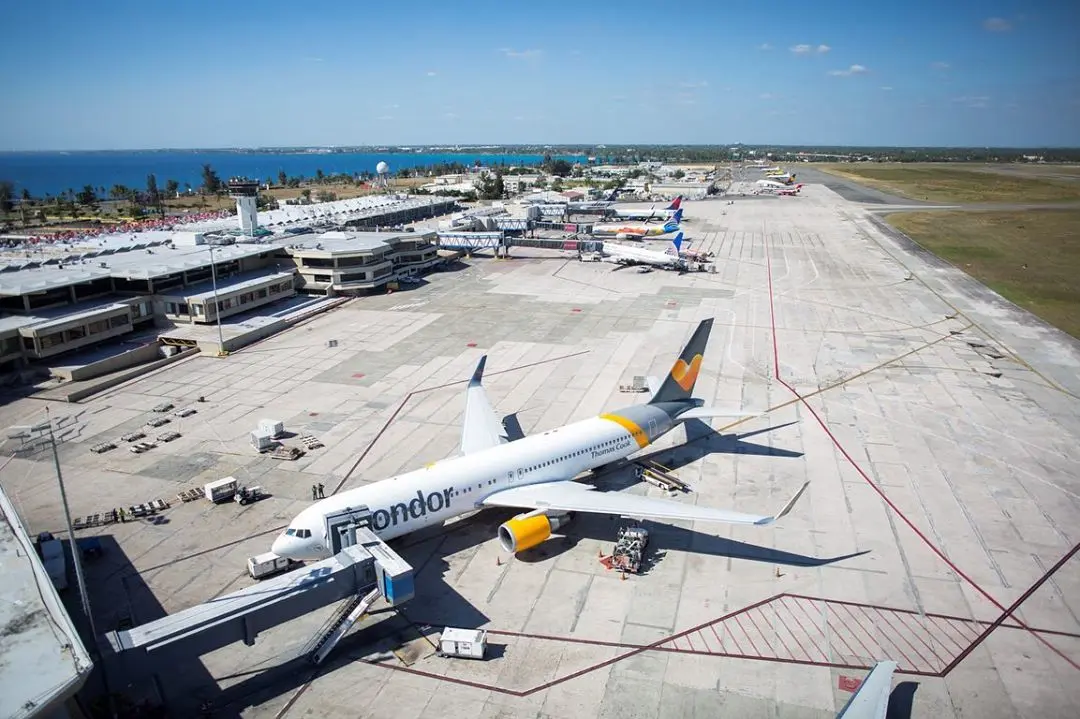 Aplicarán pruebas rápidas a todos los pasajeros que lleguen a RD, según Aerodom