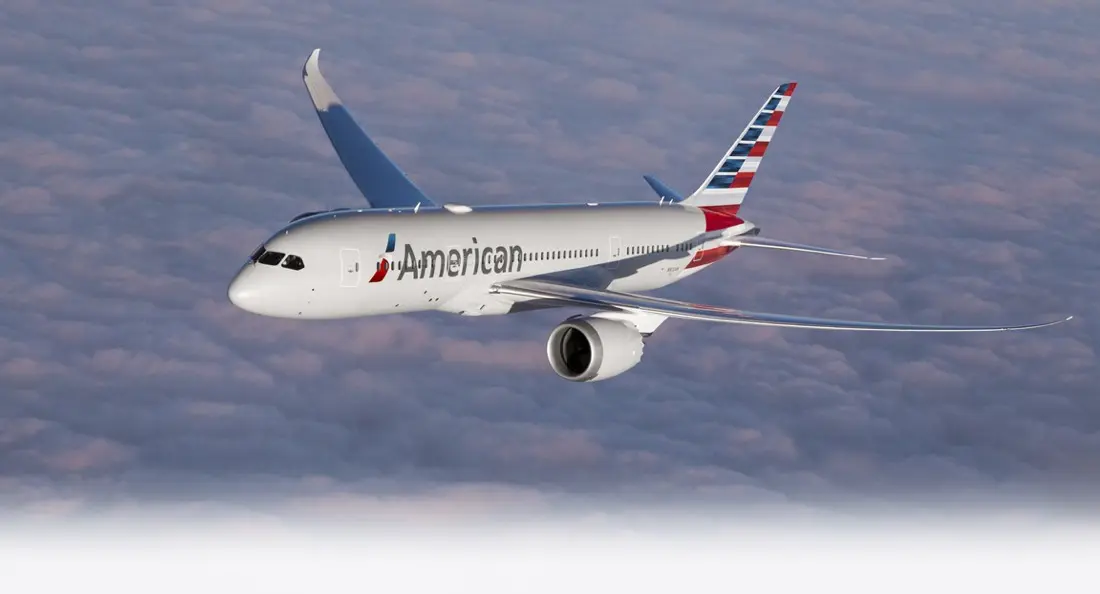 American Airlines profundiza pérdidas por la COVID-19 y siente los rebrotes