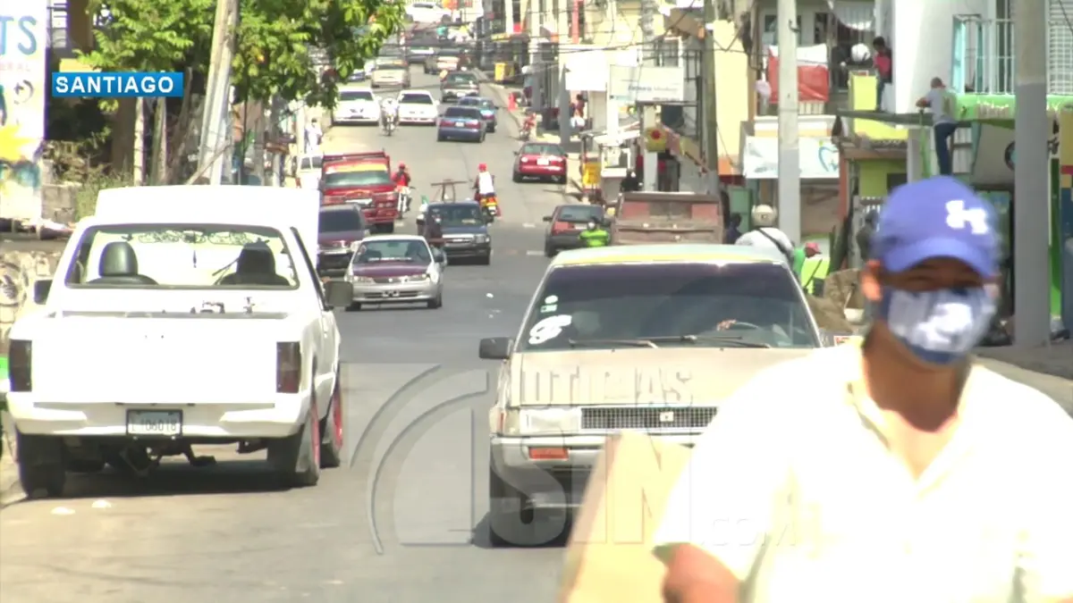 Autoridades sanitarias intervendrán Santiago Oeste debido al avance del COVID