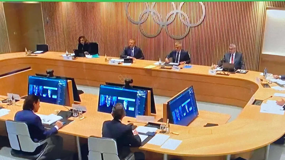 Comité Olímpico Internacional sostiene reunión virtual