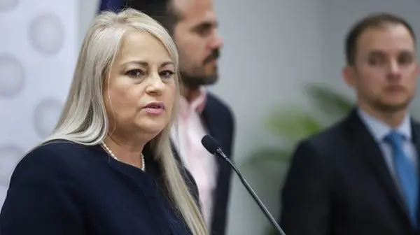 Gobernadora de PR será investigada por reparto de suministros tras sismos