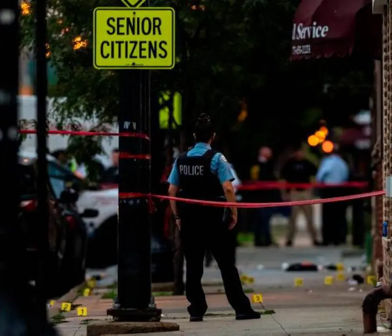 Al menos 14 heridos en un tiroteo durante un funeral en Estados Unidos