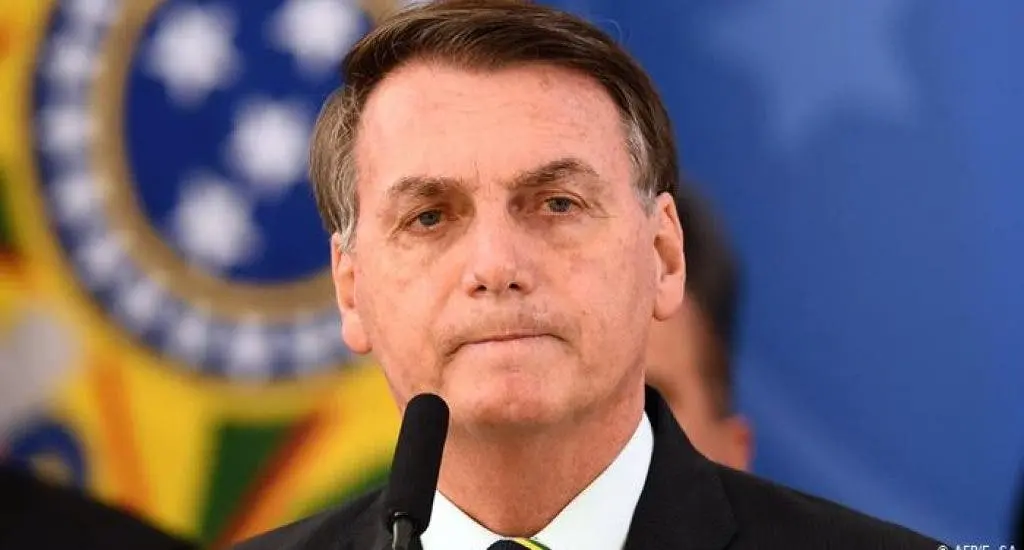 Bolsonaro dice que Argentina aprobó el asesinato al despenalizar el aborto