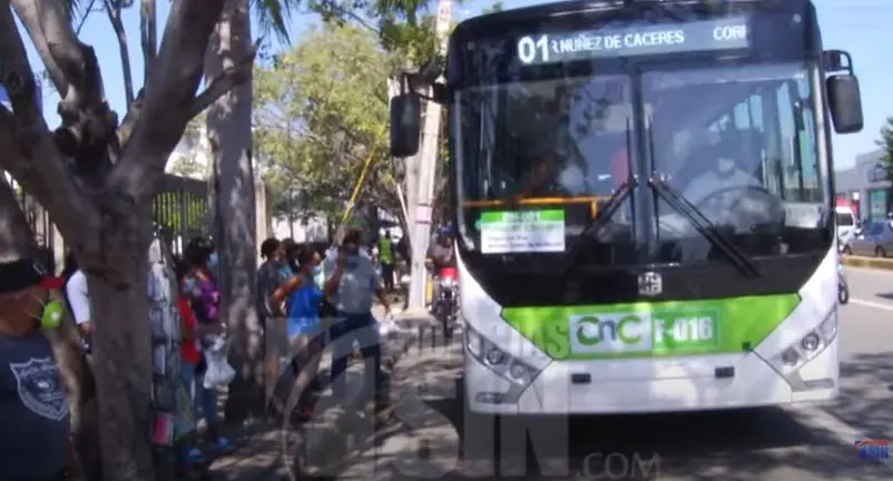 Se quejan por falta de información en nuevo corredor de la Núñez de Cáceres