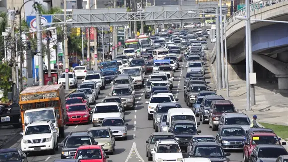 Cerca del 5 % del parque vehicular ha renovado el marbete Cerca del 5 % del parque vehicular ha renovado el marbete