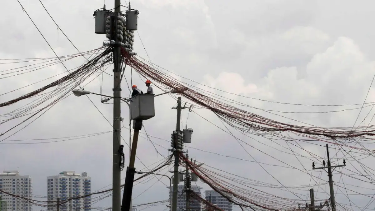 Suman 5 millones de afectados por falla eléctrica en el norte de México