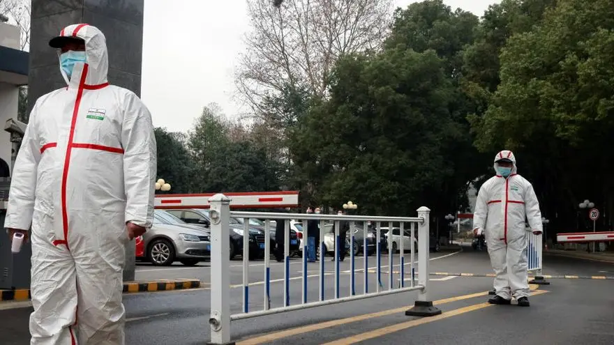 Los investigadores de OMS visitan centros de control de enfermedades en Wuhan