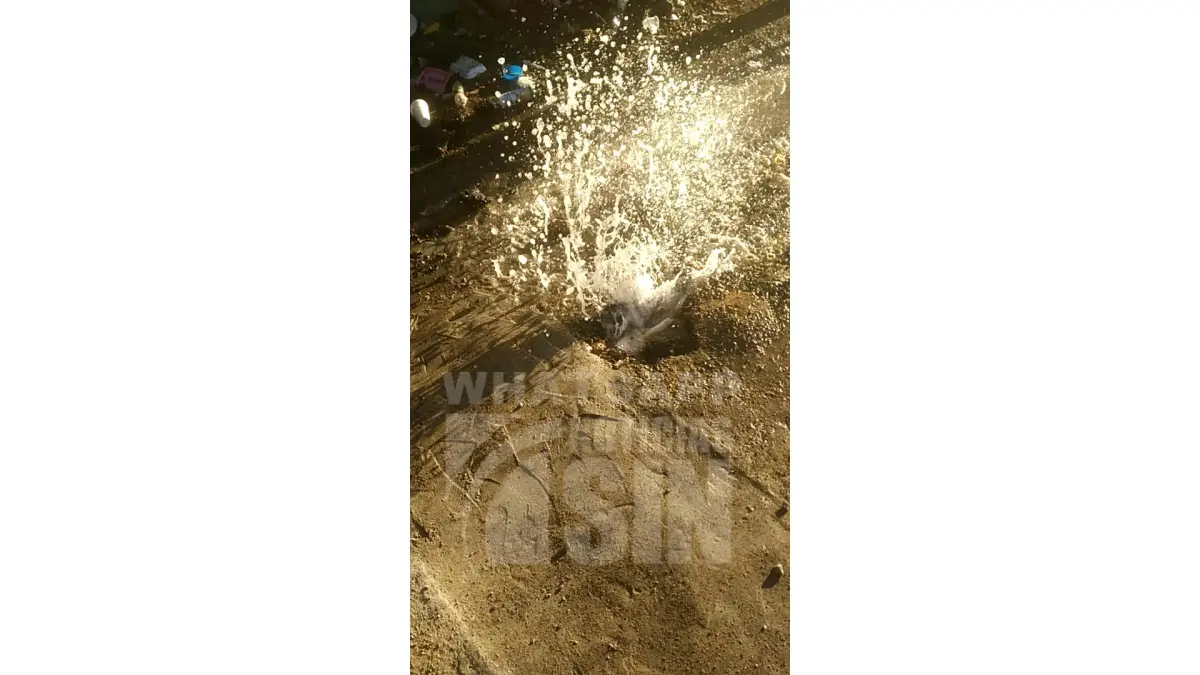 Denuncian desperdicio de agua en Haina por avería