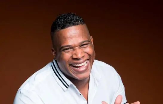 Jandy Ventura es ingresado por inflamación abdominal y pospone sus compromisos artísticos