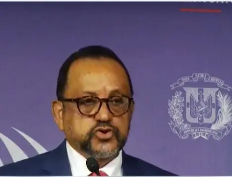 Presidente Abinader someterá al Congreso proyecto de ley que regule el referendo