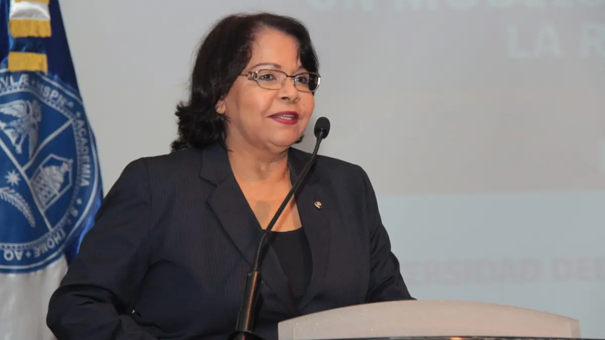 Emma Polanco promete transparencia y ética al asumir presidencia de la Cámara de Cuentas