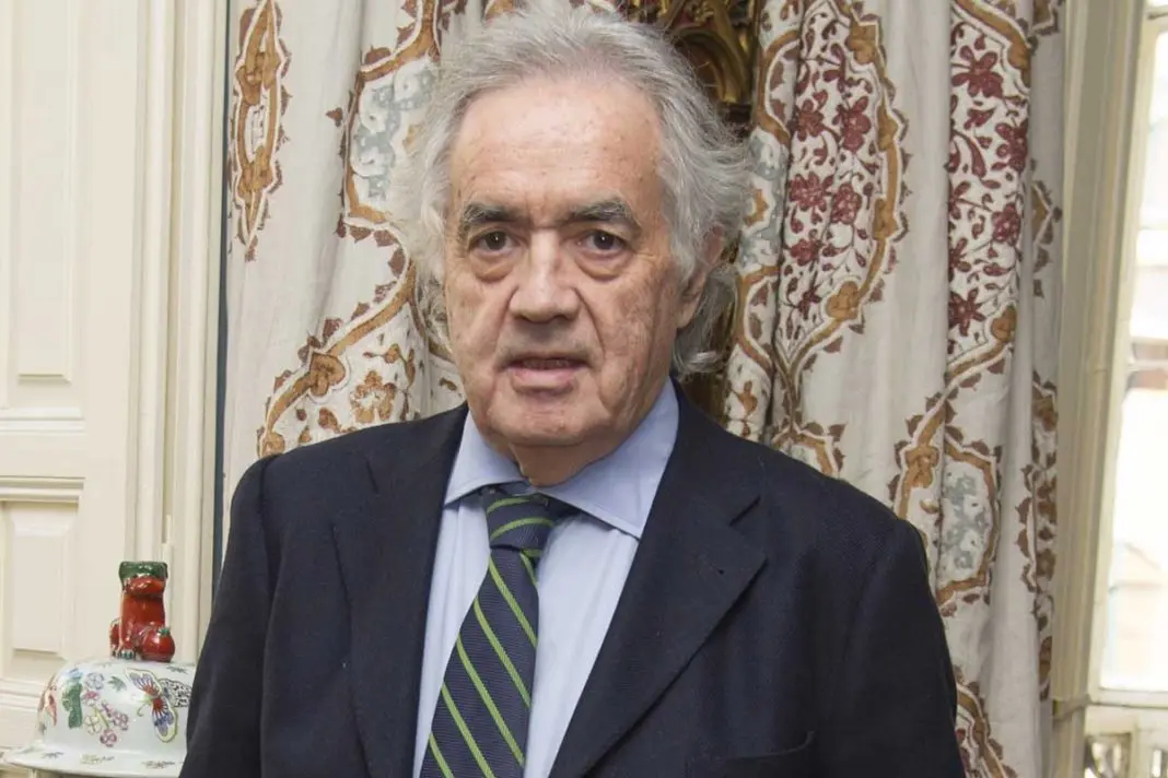 Fallece por covid Alfredo Fraile, el mánager que lanzó a Julio Iglesias