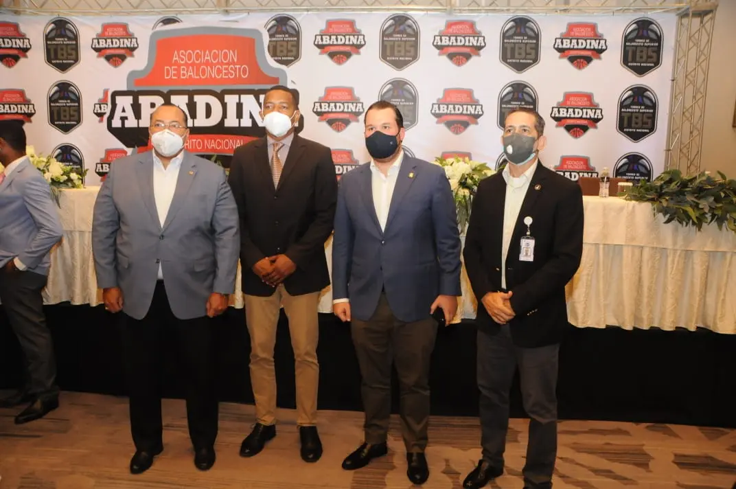 Diputado Jorge Villegas se integra al Club San Carlos