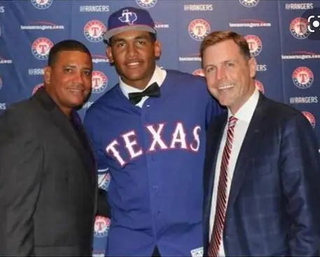 Prospecto dominicano con los Rangers de Texas sufre aparatoso accidente