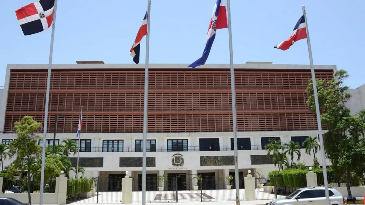 Funcionarios solicitan a legisladores aprobar tres causales sobre el aborto