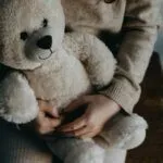 Un dominicano, entre acusados de abusar a menor en Madrid