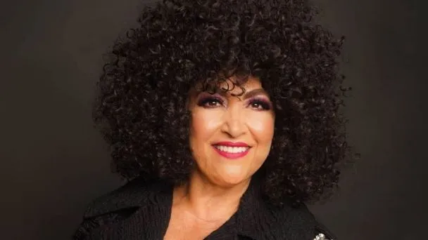 Mire el extremo cambio de look de Amanda Miguel que terminó con su melena