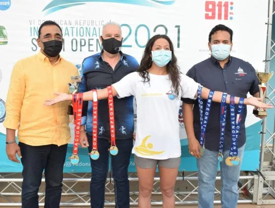 Asociación Natación del Distrito logra primer lugar Campeonato Nacional