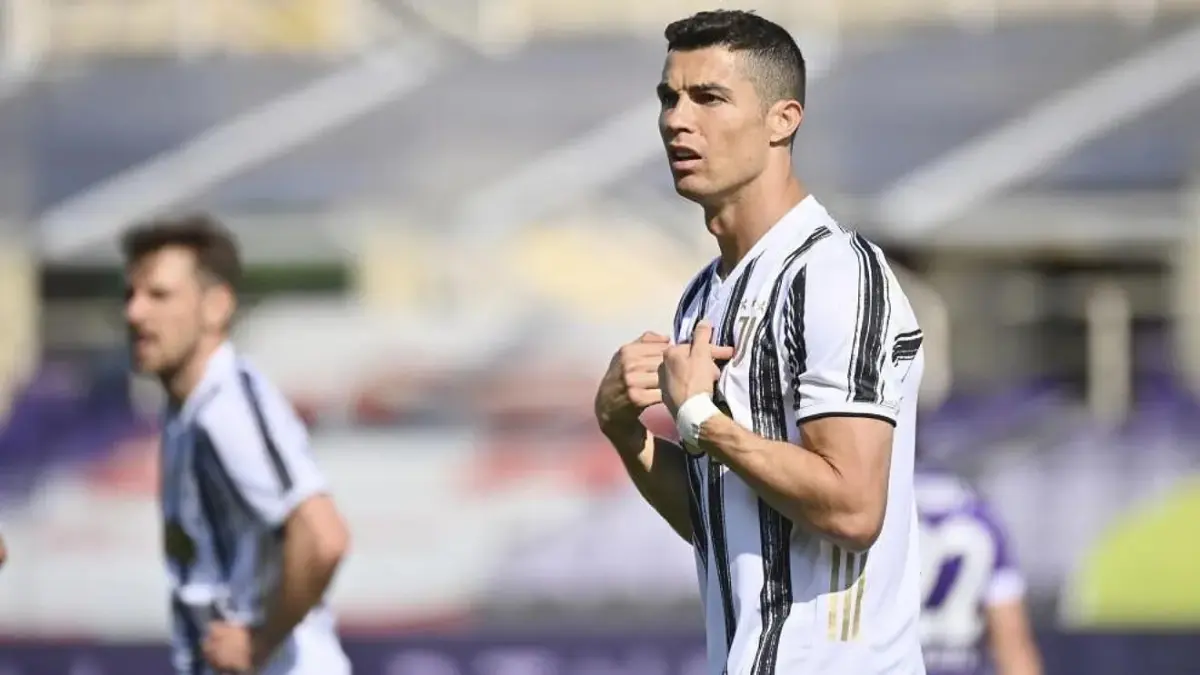 Cristiano, suplente en el duelo clave del Juventus para entrar en Champions