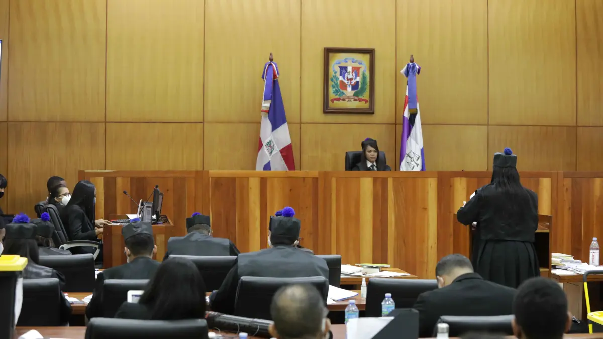 PGR: Girón Jiménez tenía servidor de 60 terabytes con información confidencial de cuerpos castrenses