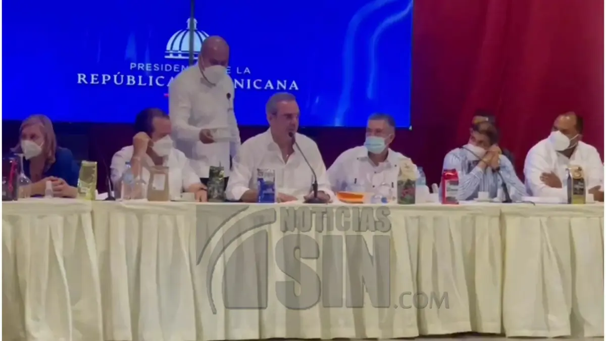 Abinader se reúne con productores de café en Jarabacoa