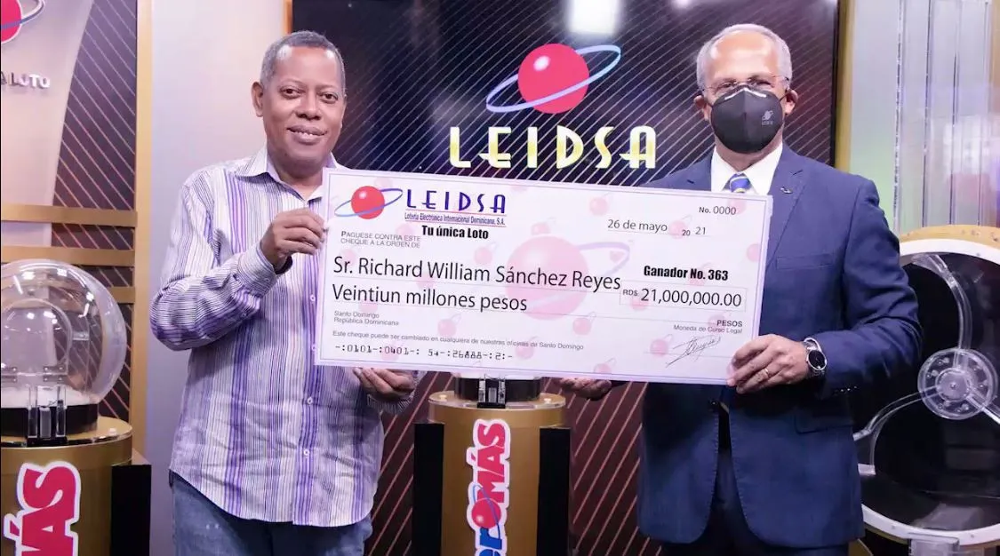 Leidsa entrega 21 millones a nuevo millonario