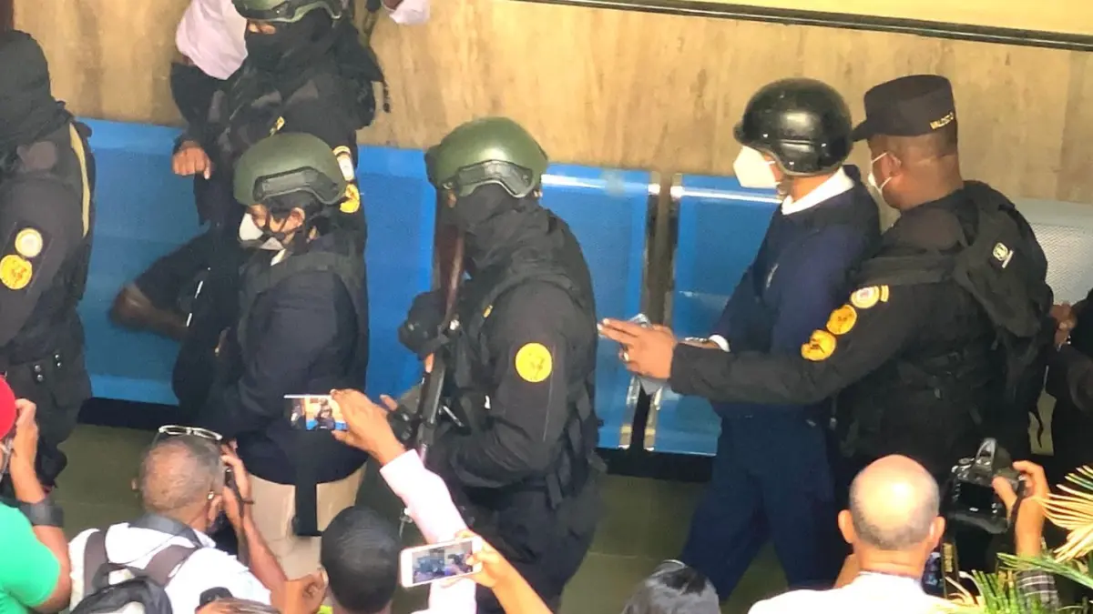 Operación Coral y el escándalo similar en Chile por el que apresaron 800 oficiales