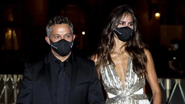 Alejandro Sanz a su novia: Las vacaciones en tu risa son mis favoritas