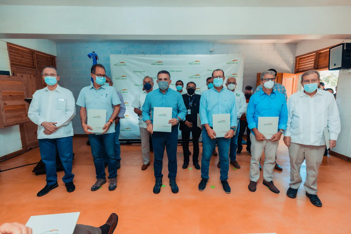 Plan Sierra suma 18 nuevos aliados y juramenta su nueva junta directiva